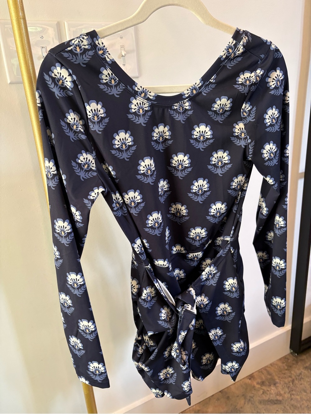 NWT TCEC Navy Floral Tie-Waist Long-Sleeve Dress